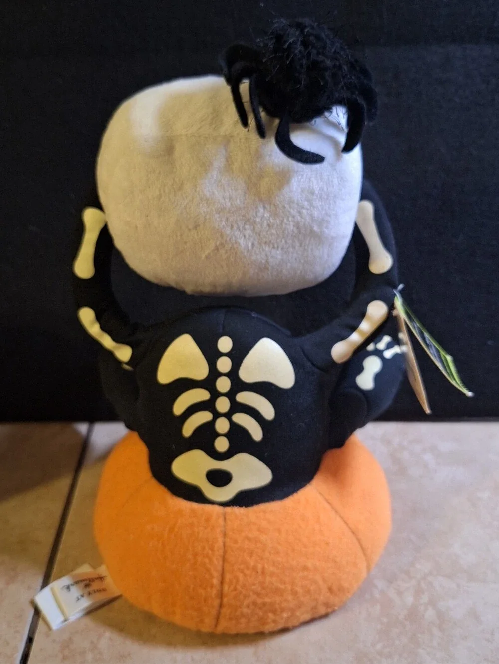 Hallmark Halloween 'Hokey Pokey' Skeleton Sound/Motion Plush Decor 2011 Pumpkin